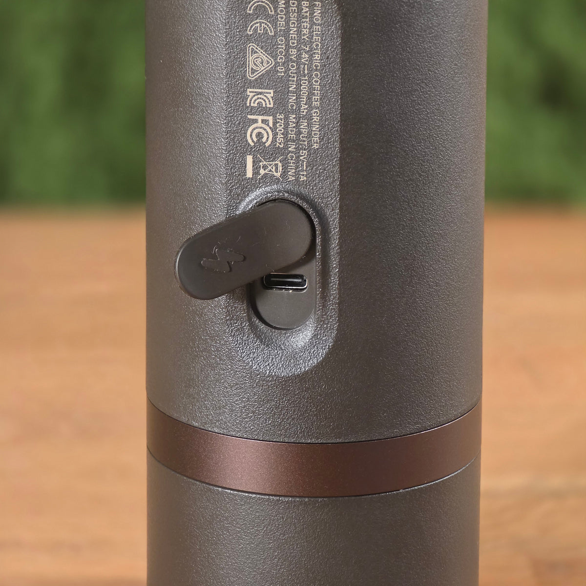 OutIn Fino elektrische Kaffeemühle – Geprüfte Retourenware