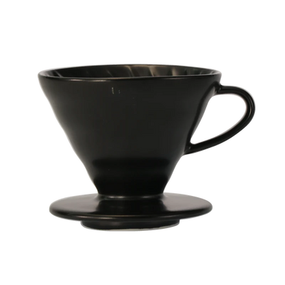 HarioV60, 02, hochwertiger Keramik Kaffeefilter Halter, matte black, 1-4 Tassen