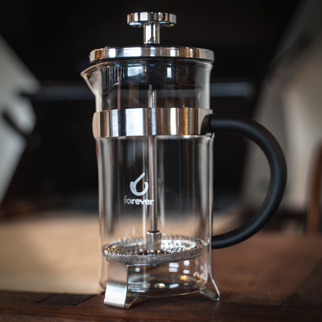 klassische French Press Kanne aus Glas im Set