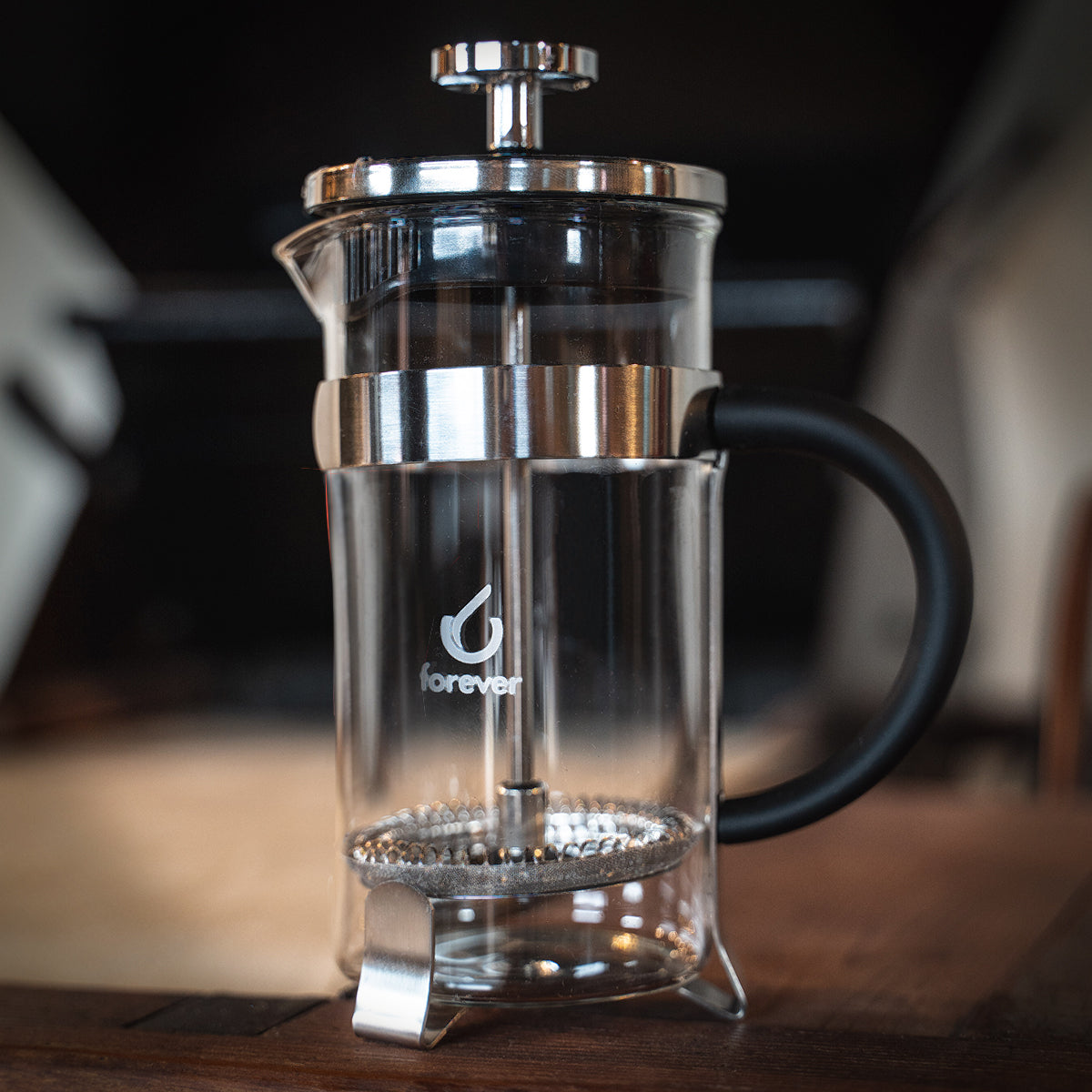 klassische French Press Kanne aus Glas im Set